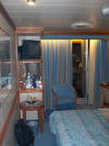 picture of a stateroom on the Sapphire Princess - a passenger cruise review